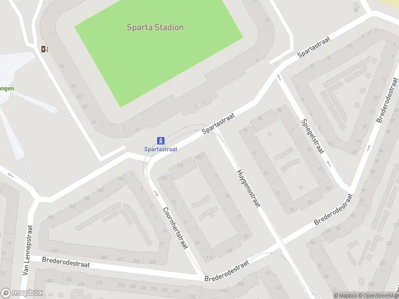 Ambulance met grote spoed naar de Spartastraat in Rotterdam