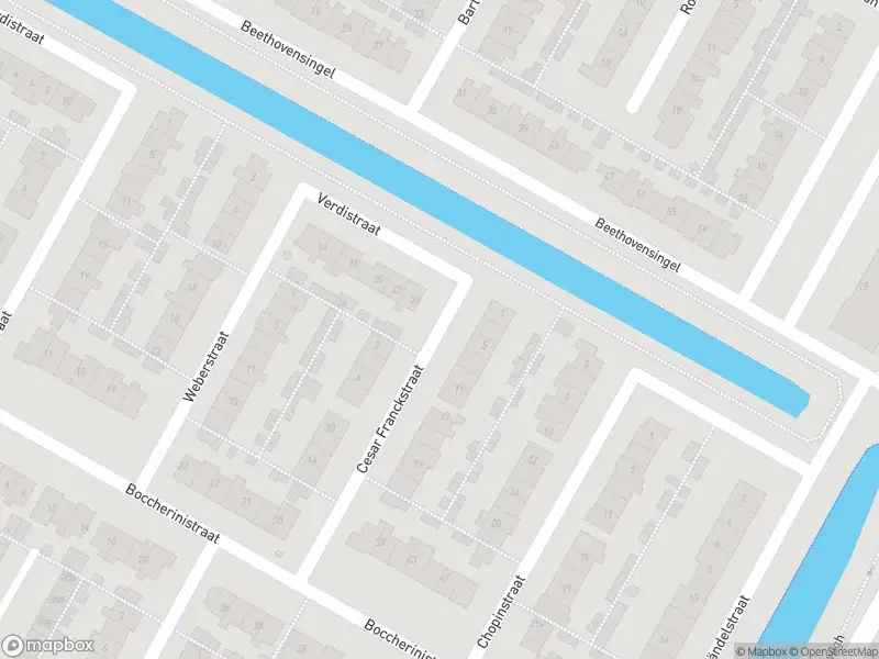 Ambulance met gepaste spoed naar de Cesar Franckstraat in Castricum