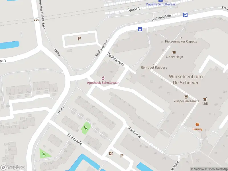 Ambulance met grote spoed naar de Zadkinerade in Capelle aan den IJssel