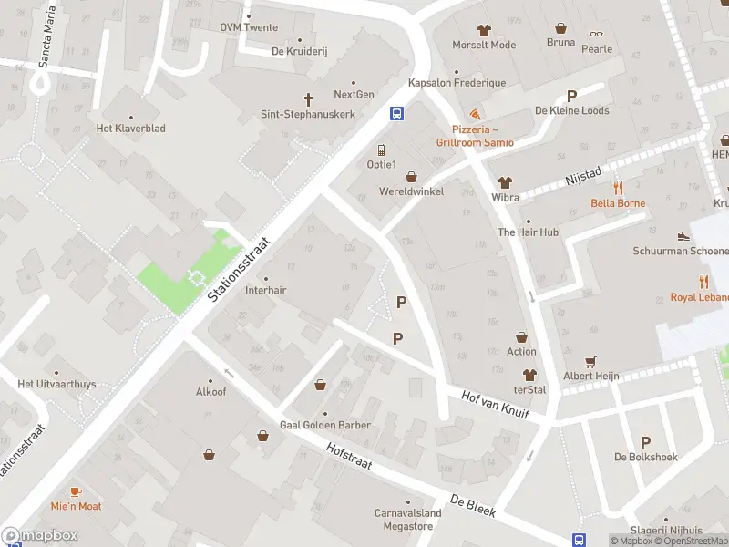 Politie naar de Hof van Knuif in Borne vanwege aanrijding met letsel