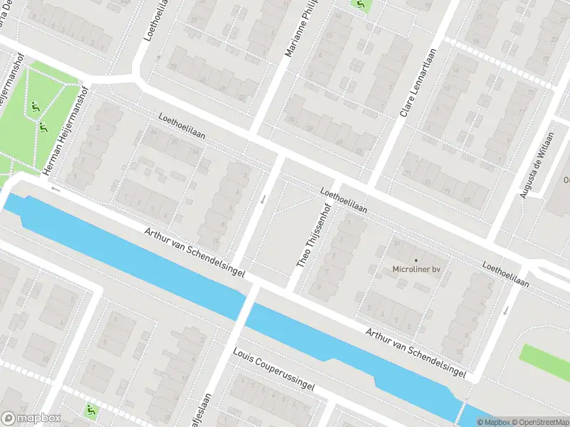 Ambulance met gepaste spoed naar de J.C. van Hattumweg in Amstelveen