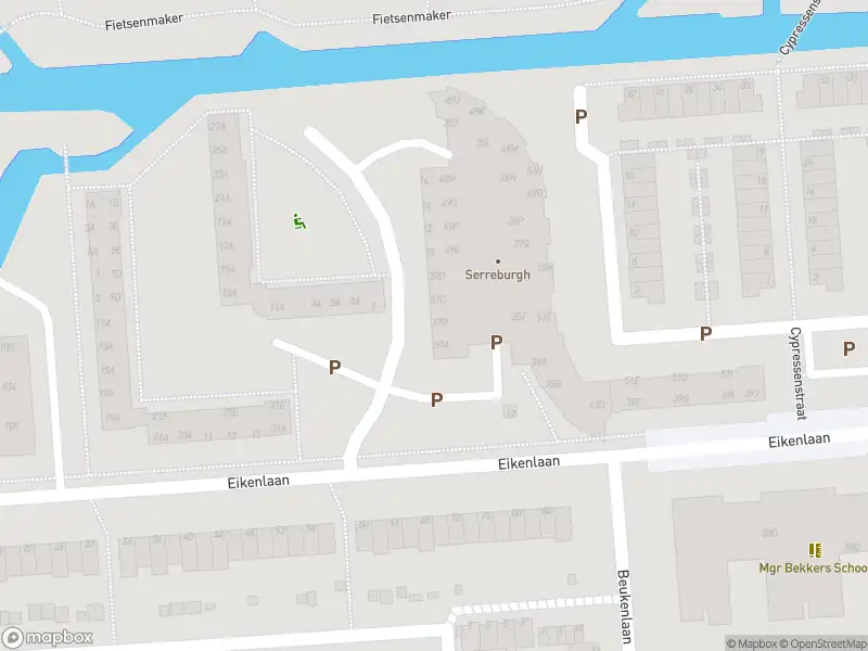 Ambulance met gepaste spoed naar de Larixstraat in Spijkenisse