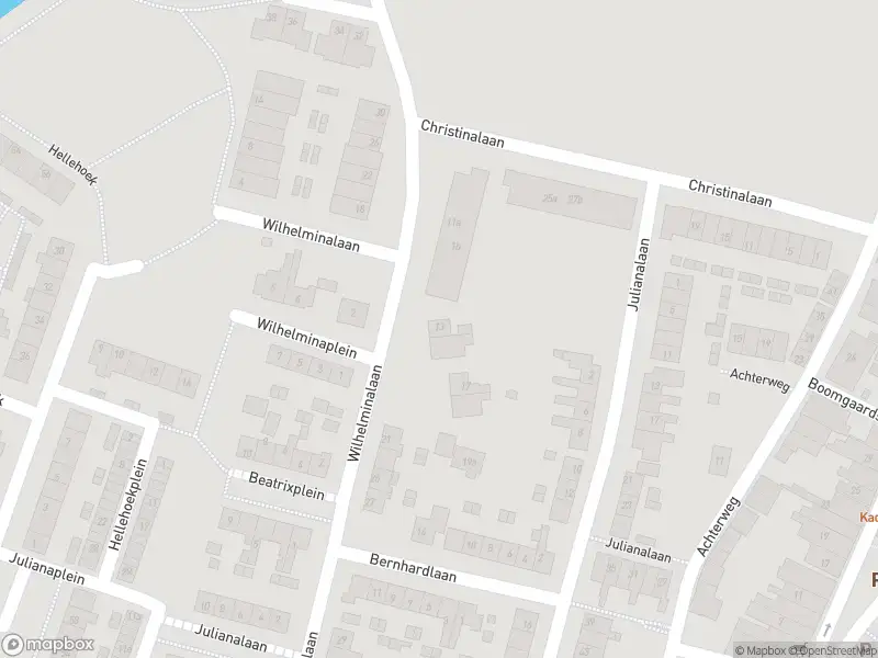 Ambulance met grote spoed naar de Wilhelminalaan in Zwartewaal