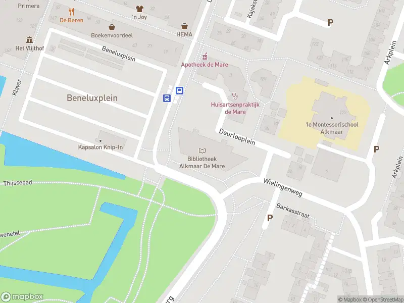 Ambulance naar de Laan van Straatsburg in Alkmaar vanwege ongeval met letsel