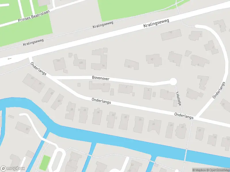 Ambulance met grote spoed naar de Bovenover in Rotterdam