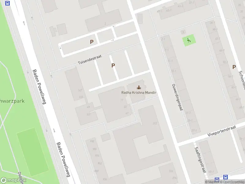 Ambulance met grote spoed naar de Valkenisseweg in Amsterdam