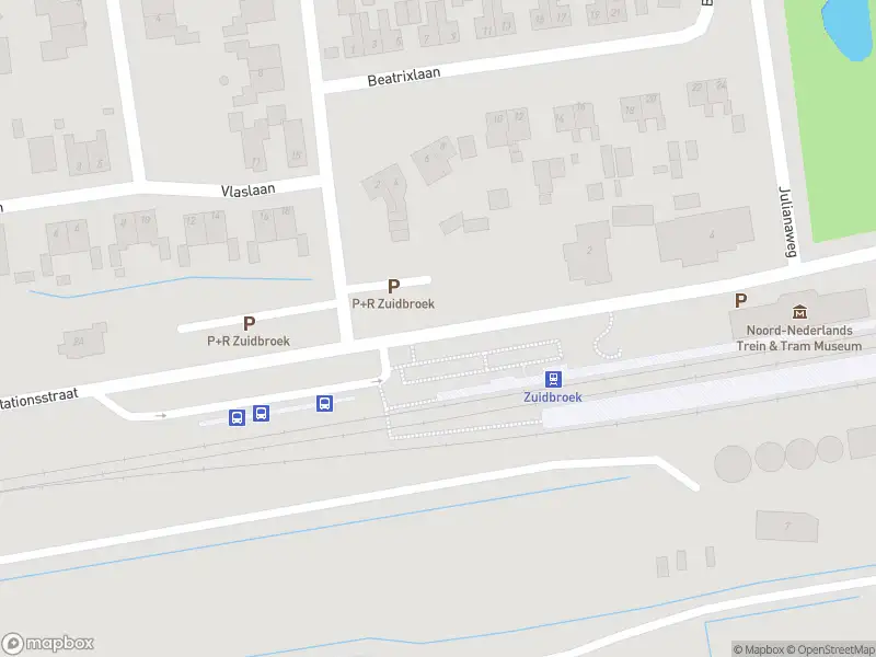 Ambulance en brandweer met grote spoed naar de Stationsstraat in Zuidbroek vanwege afgaan automatisch brandalarm