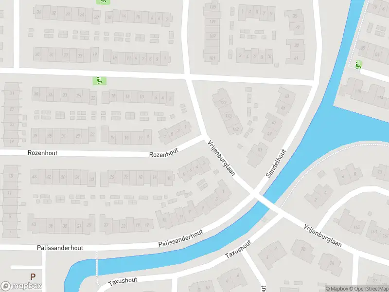 Ambulance met grote spoed naar de Rozenhout in Barendrecht