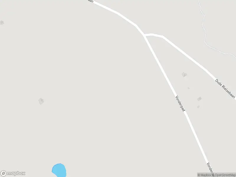 Brandweer en politie met grote spoed naar de Oude Rielsebaan in Tilburg vanwege grote brand