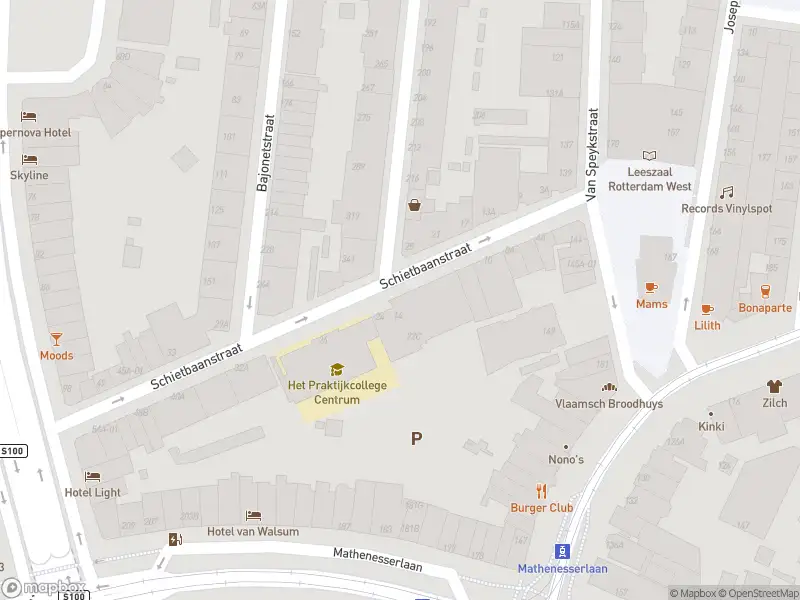 Ambulance met grote spoed naar de Schietbaanstraat in Rotterdam