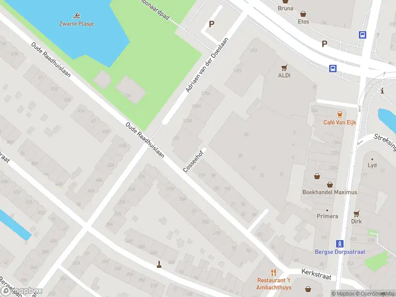 Ambulance met grote spoed naar de Adriaen van der Doeslaan in Rotterdam