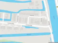 Ambulance met grote spoed naar de Cluytstraat in Boskoop
