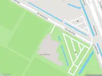 Politie met grote spoed naar de Ublingaplantage in Leeuwarden vanwege ongeval met letsel