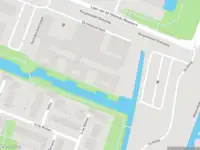 Ambulance met grote spoed naar de De Helpende Hand in Amstelveen