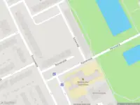 Ambulance met gepaste spoed naar de Ruimersdijk in Rotterdam