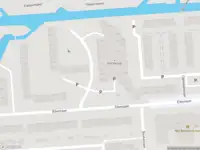 Ambulance met gepaste spoed naar de Larixstraat in Spijkenisse