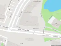 Ambulance met gepaste spoed naar de Prins Clauspad in Leiden