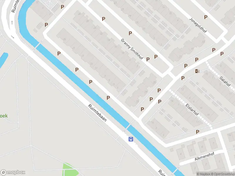 Brandweer met grote spoed naar de Goudreinethof in Zoetermeer vanwege afhijsen patient