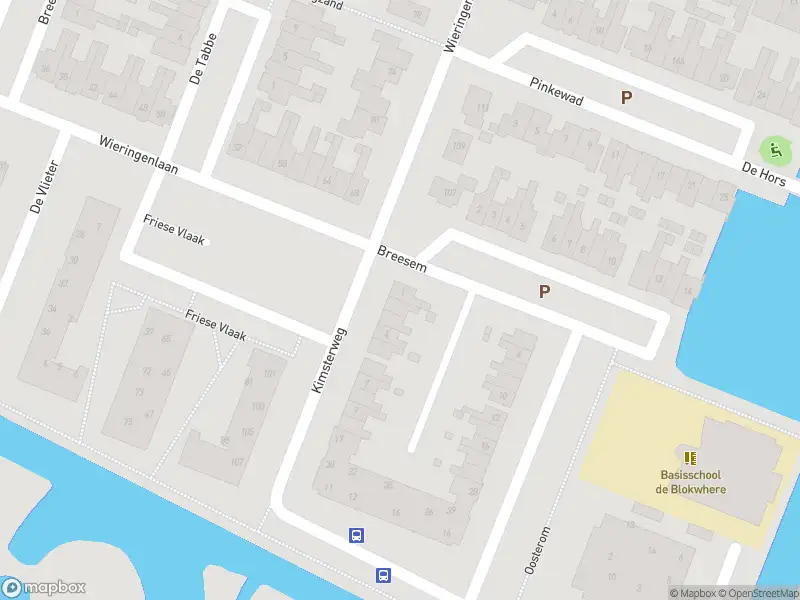 Ambulance naar de Kimsterweg in Volendam vanwege ongeval met letsel