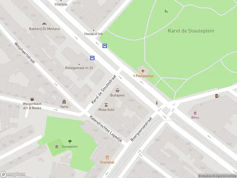 Ambulance met gepaste spoed naar de Wolphaertsbocht in Rotterdam