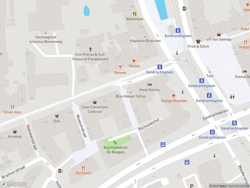 Ambulance met gepaste spoed naar de Nieuwe Binnenweg in Rotterdam