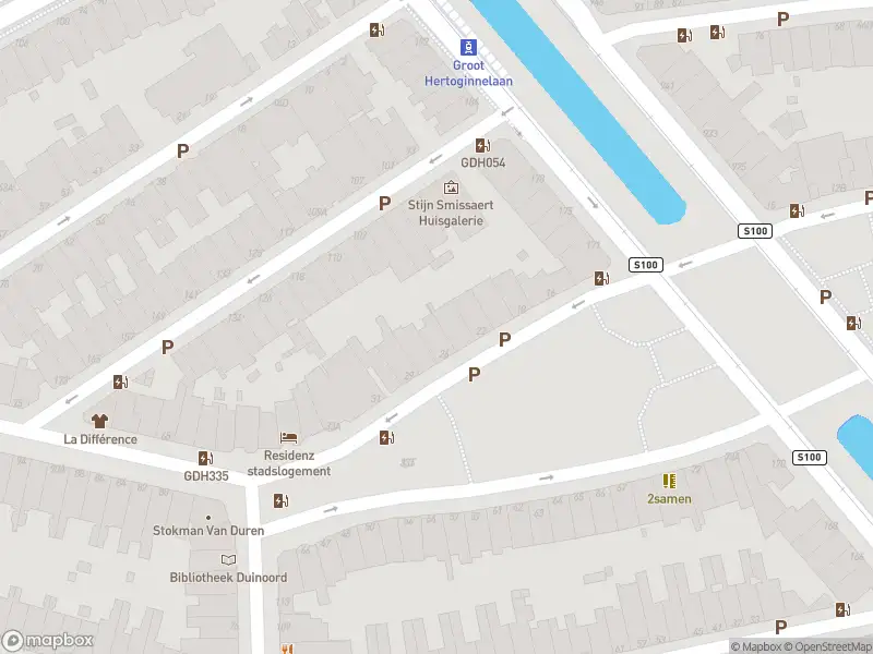 Brandweer met grote spoed naar de Obrechtstraat in 's-Gravenhage vanwege stankoverlast