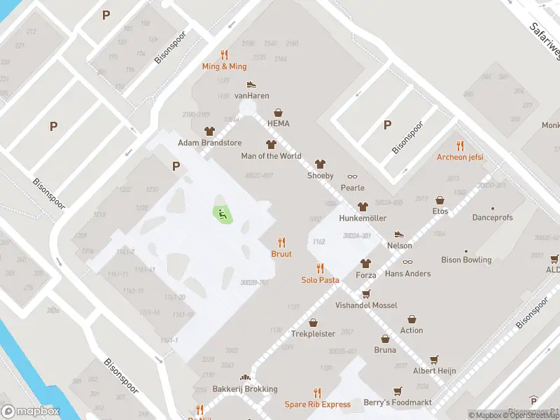 Brandweer met grote spoed naar de Bisonspoor in Maarssen vanwege gebouwbrand