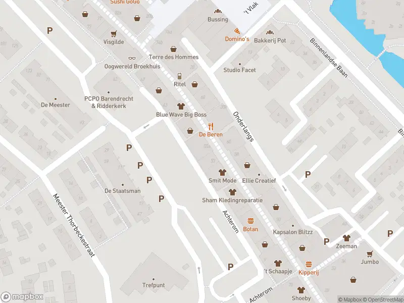 Ambulance met gepaste spoed naar de Middenbaan in Barendrecht