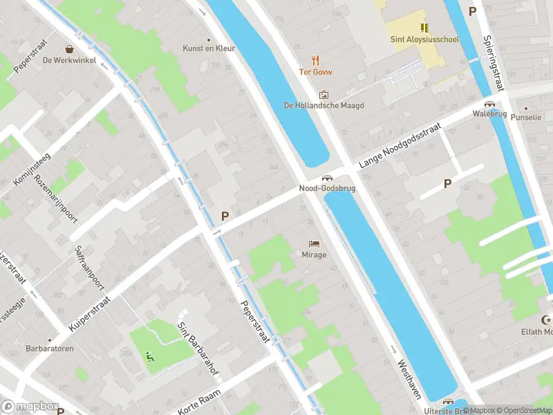 Ambulance met gepaste spoed naar de Korte Noodgodsstraat in Gouda