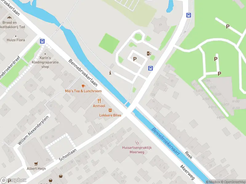 Ambulance met gepaste spoed naar de Binnenweg in Bennebroek