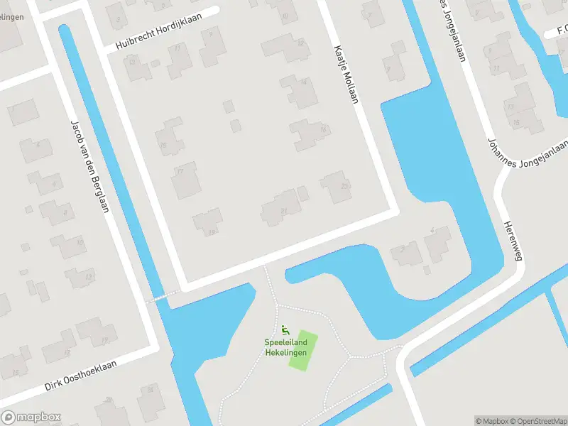 Ambulance met gepaste spoed naar de Huibrecht Hordijklaan in Hekelingen