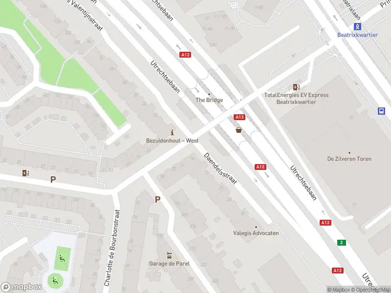 Ambulance met grote spoed naar de Jan Pietersz. Coenstraat in 's-Gravenhage