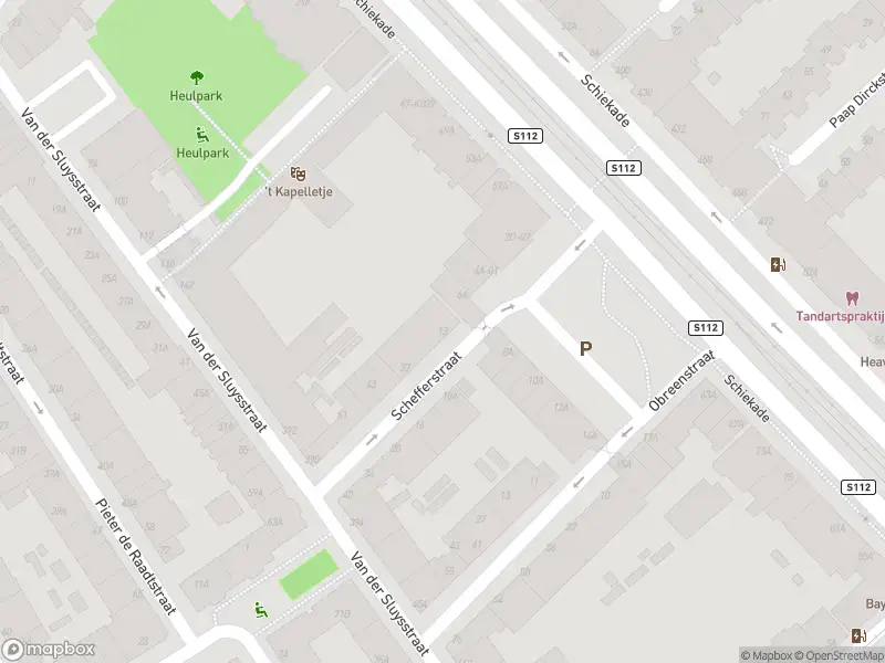 Ambulance met grote spoed naar de Schefferstraat in Rotterdam