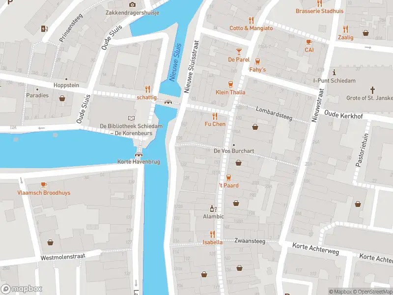 Ambulance met gepaste spoed naar de Overmaassesteeg in Schiedam