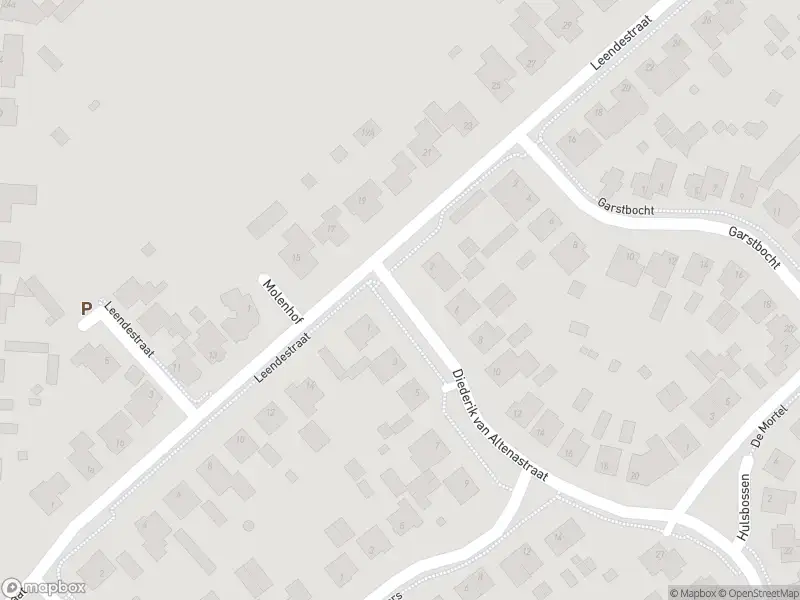 Brandweer met grote spoed naar de Diederik van Altenastraat in Hooge Mierde