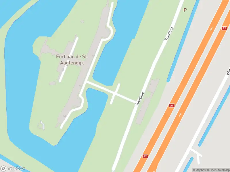 Ambulance met gepaste spoed naar de Vuurlinie in Beverwijk vanwege een buitenbrand