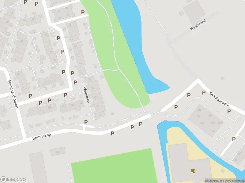 Ambulance met grote spoed naar de Paltrokmolen in Purmerend