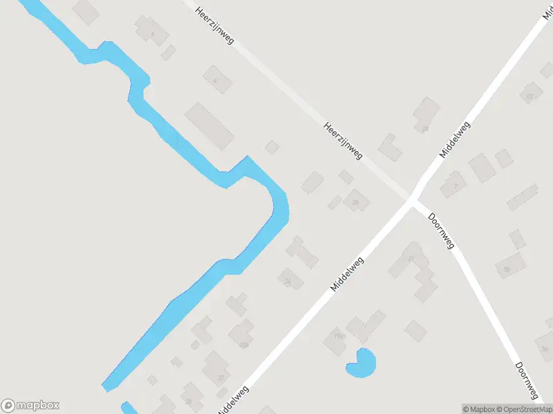 Ambulance met grote spoed naar de Middelweg in Rockanje