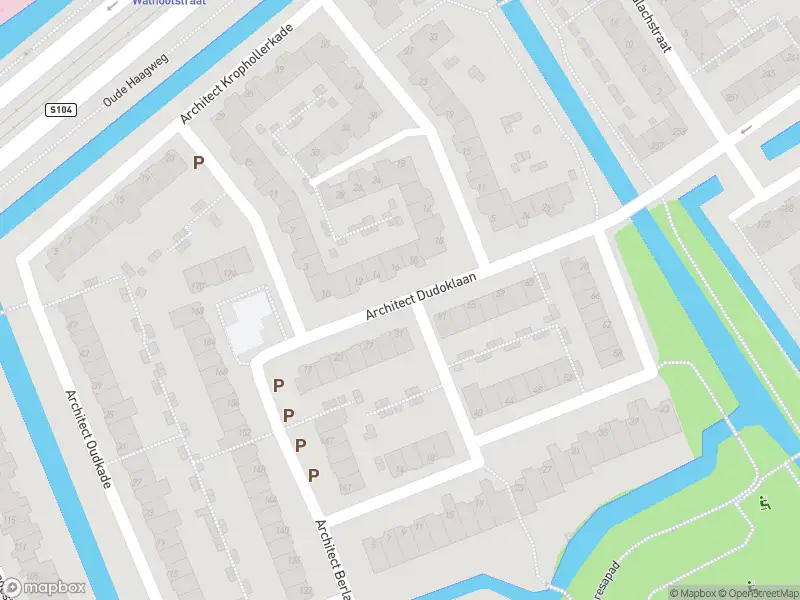 Ambulance met grote spoed naar de Architect Dudoklaan in 's-Gravenhage