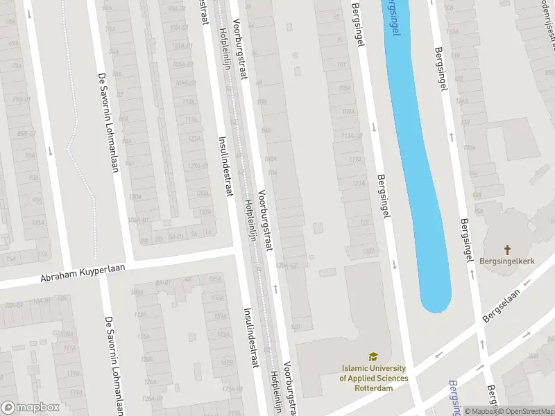 Ambulance met grote spoed naar de Voorburgstraat in Rotterdam