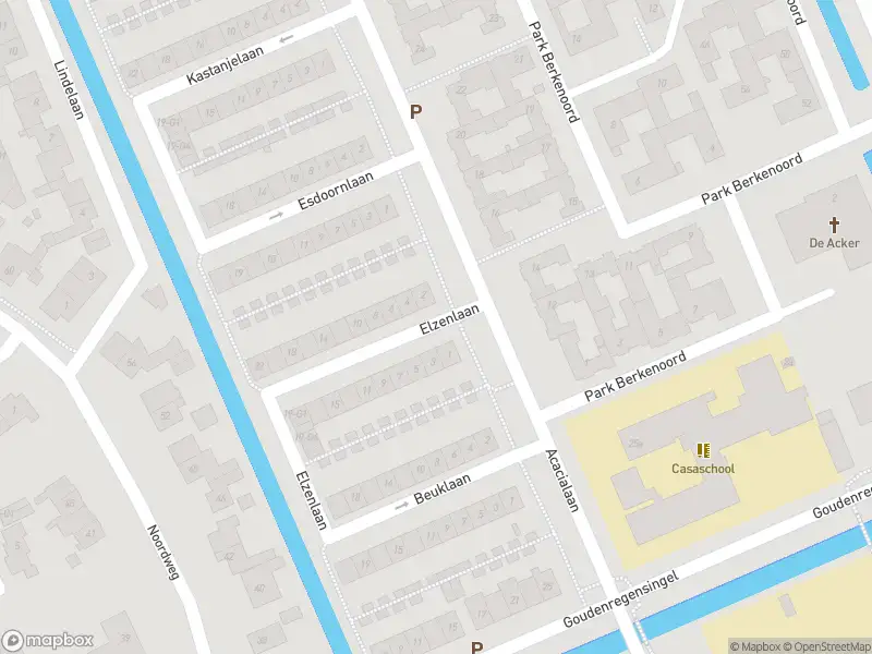 Ambulance met gepaste spoed naar de Elzenlaan in Pijnacker