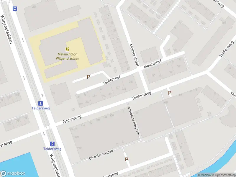 Ambulance met gepaste spoed naar de Teldersweg in Rotterdam