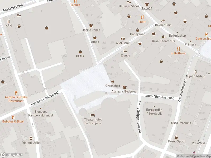 Politie naar de Kloosterwandplein in Roermond vanwege aanrijding met letsel