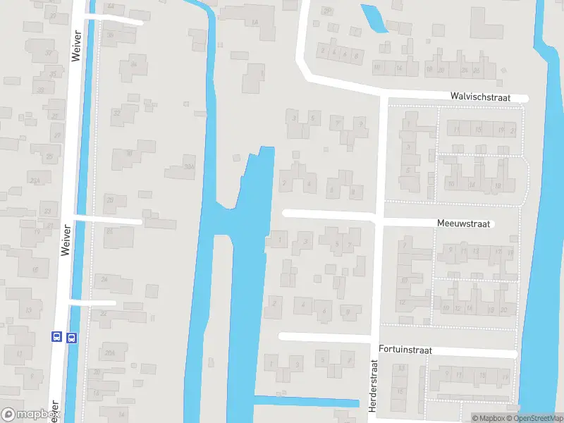 Ambulance met grote spoed naar de Meeuwstraat in Jisp
