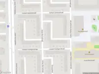 Ambulance met grote spoed naar de Mattheüs Sladushof in Amsterdam