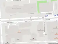 Ambulance met grote spoed naar de Fred. Roeskestraat in Amsterdam