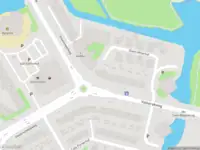 Ambulance met grote spoed naar de Glenn Millerhof in Hoorn