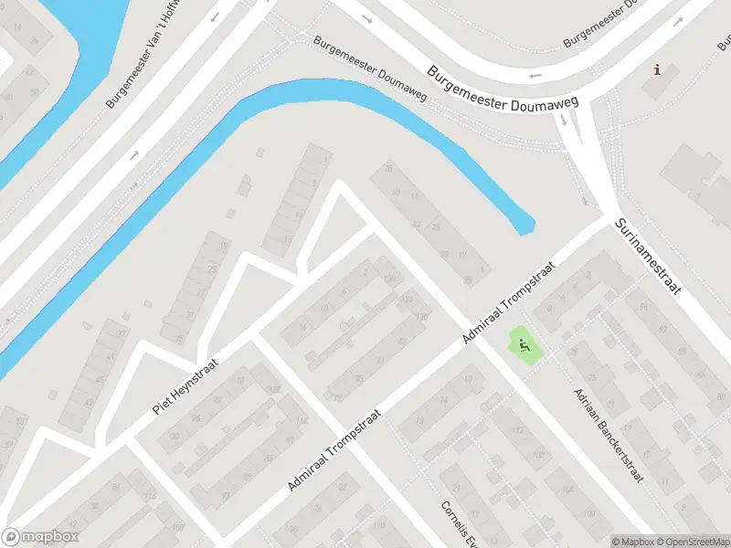 Ambulance met gepaste spoed naar de Piet Heynstraat in Zwijndrecht