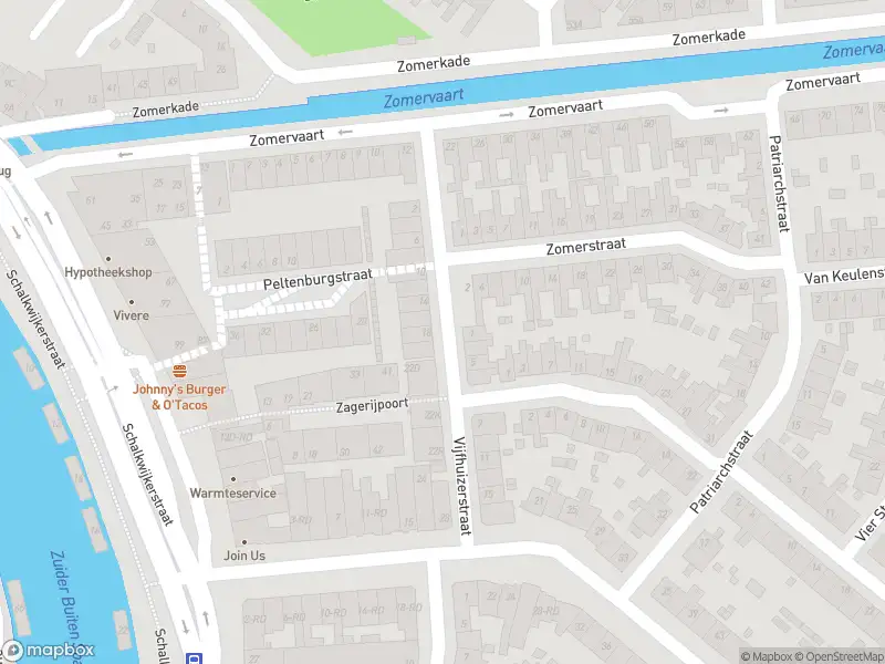 Ambulance met gepaste spoed naar de Vijfhuizerstraat in Haarlem