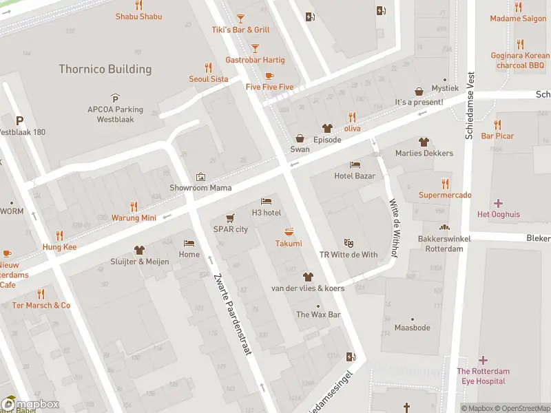 Ambulance met grote spoed naar de William Boothlaan in Rotterdam